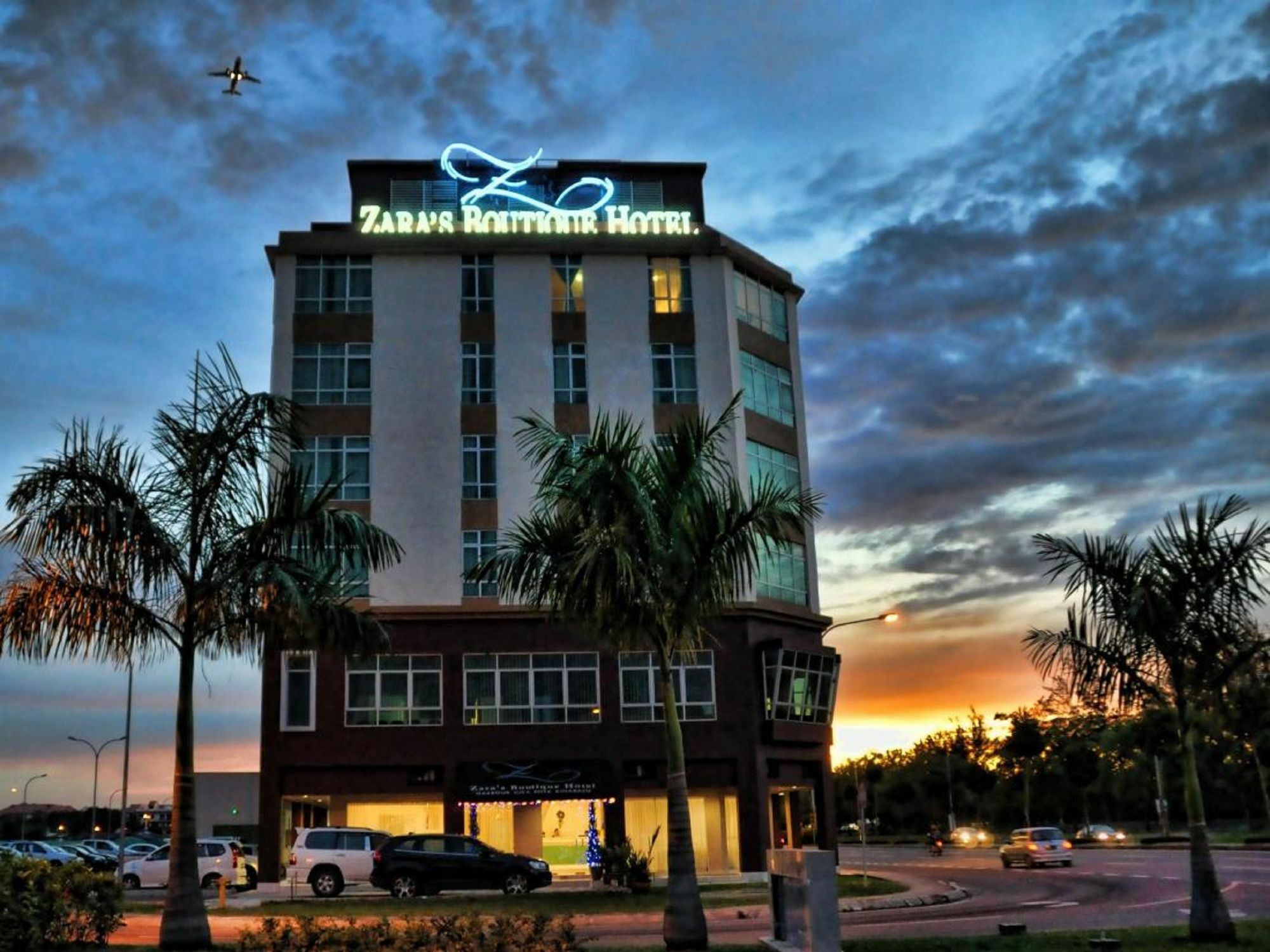 Zara'S Boutique Hotel @ Harbour City Kota Kinabalu Exterior foto